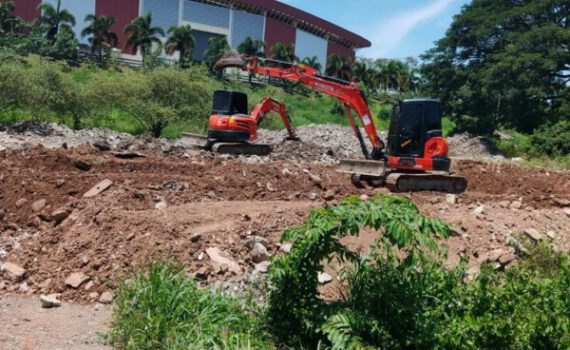 เช่ารถแบคโฮรายวันโคราช นครราชสีมา